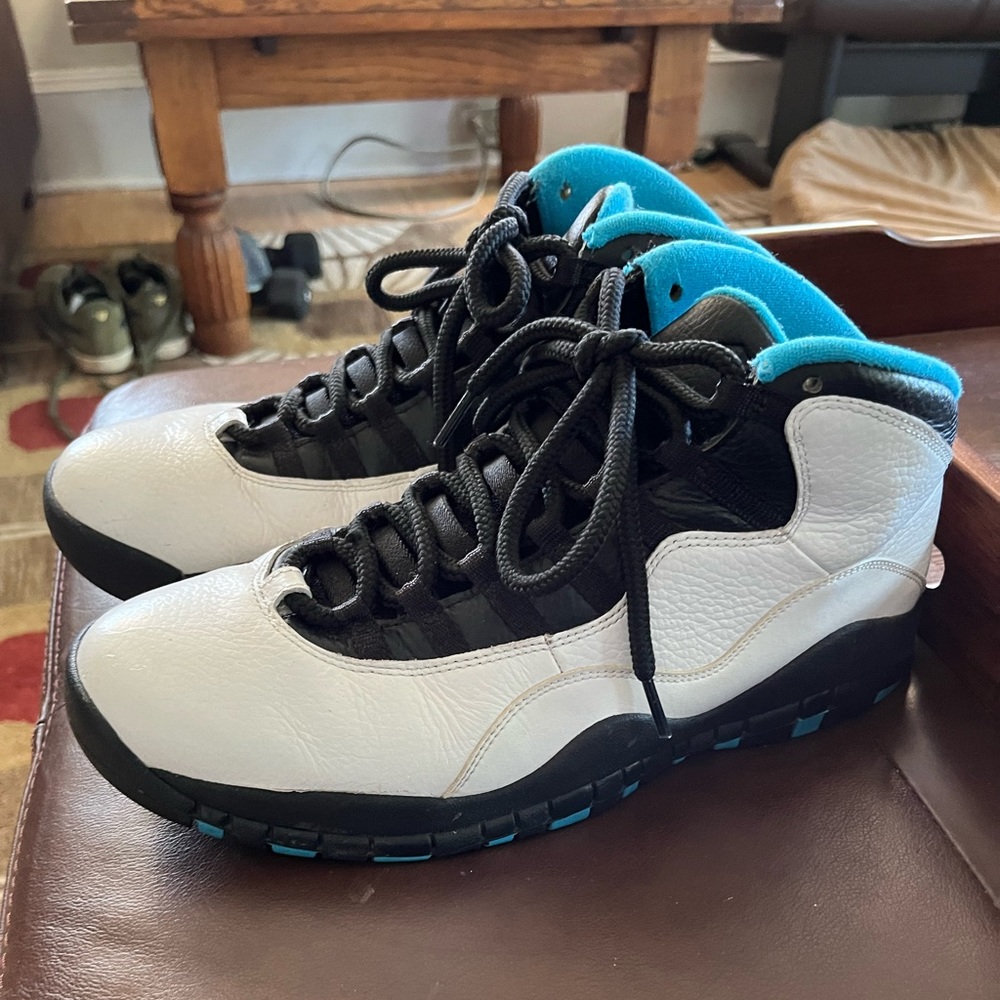 Jordan 10 - Powder Blue